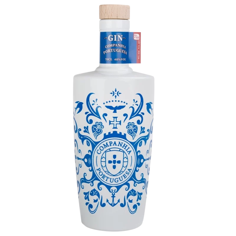<h5>Gin</h5><h5 style="font-weight:300; font-size:14px!important"> - Companhia Portuguesa - </h5>