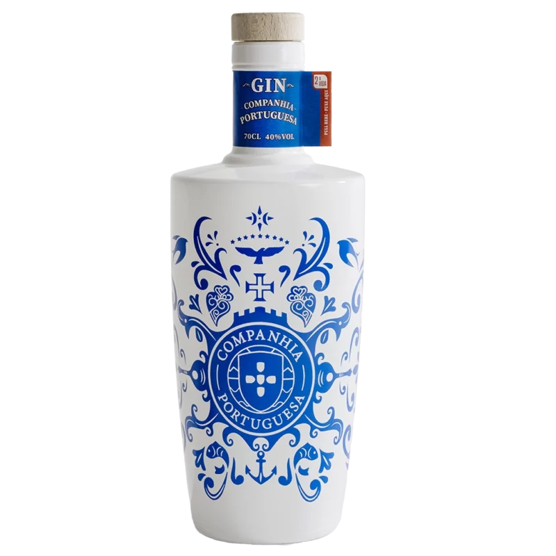 <h5>Gin</h5><h5 style="font-weight:300; font-size:14px!important"> - Companhia Portuguesa - </h5>